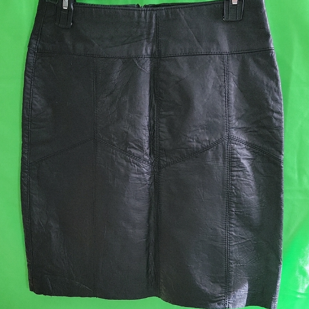 Giovanni Navarre Black Leather Skirt And Halter